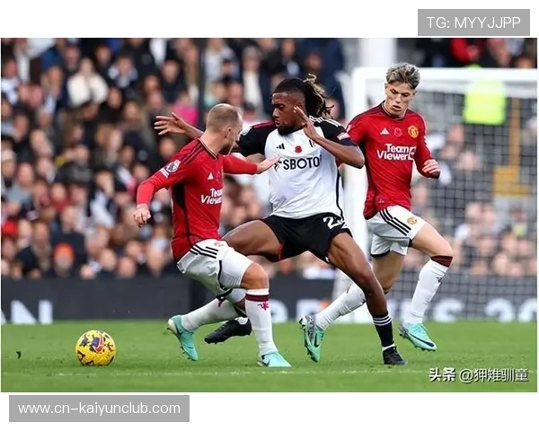 曼联投入巨大仍需继续补强:未来之路任重而道远